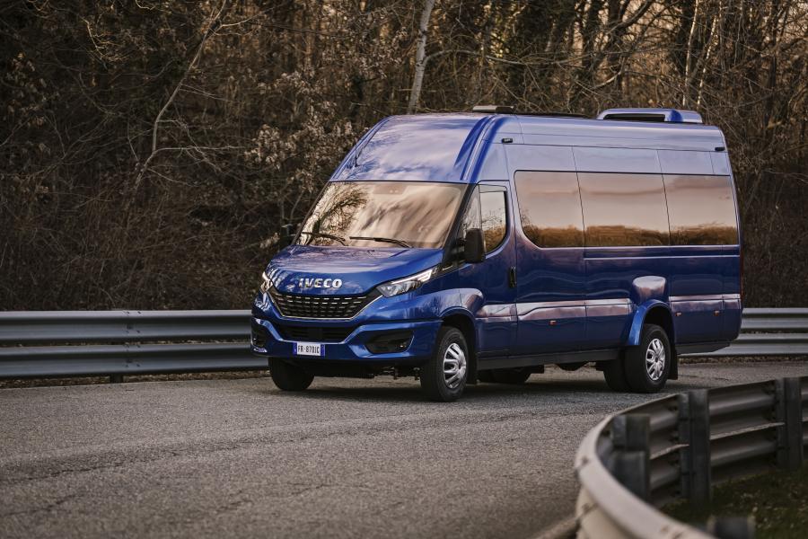  Iveco Daily Tourys 2019 года  (фото 2 из 5)